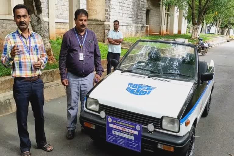 JNNCC College Students prepare Electronic Car