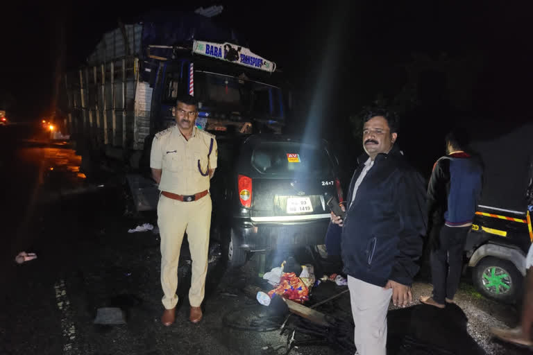 car-lorry accident