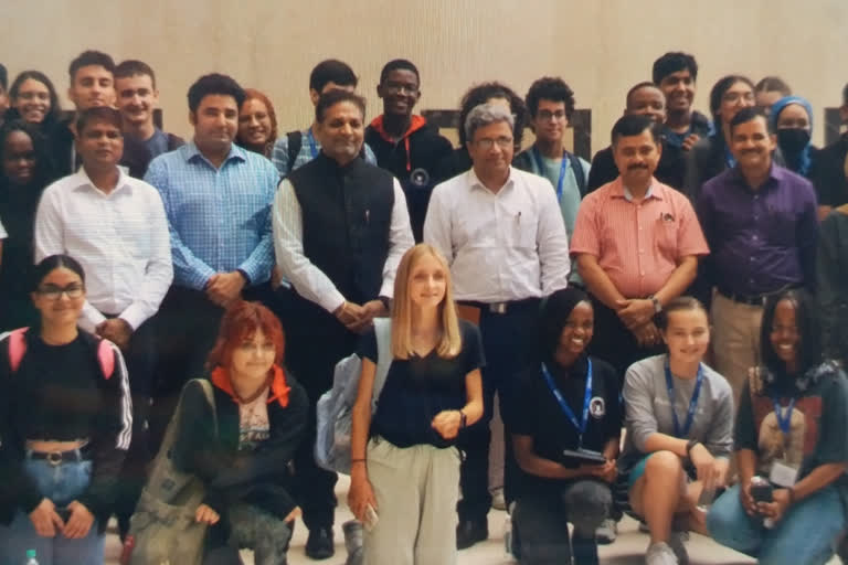 Foreign students visit IIT Indore