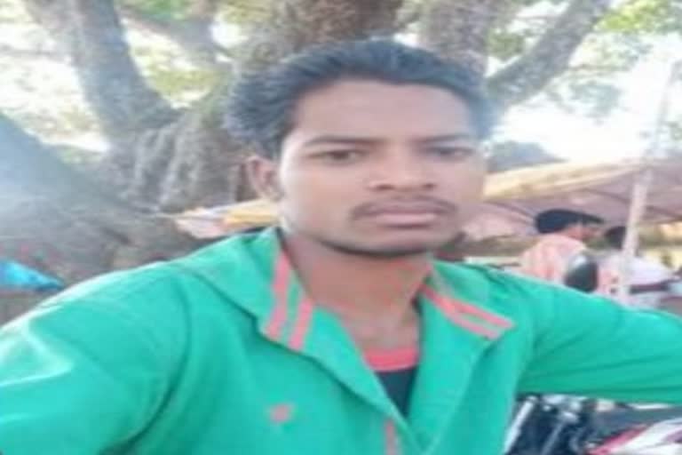 balaghat lal aatank naxalites kill villager in mp