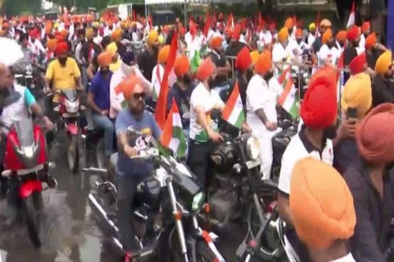 Union Minister flags off bike rally