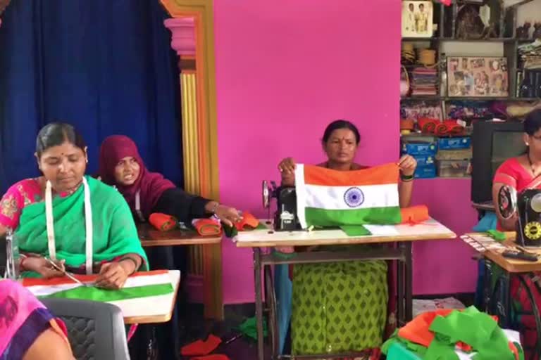 Self-Help Groups flag make in Koppal