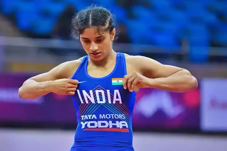 Etv Vinesh Phogat wins Ravi Dahiya in finals at CWG Indian wrestlers at CWG 2022 Birmingham Games 2022  Bharat