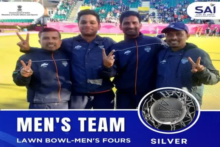 Indian lawn bowls team won the silver medal