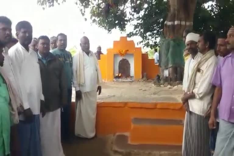 Hanuman idol theft in gadaga