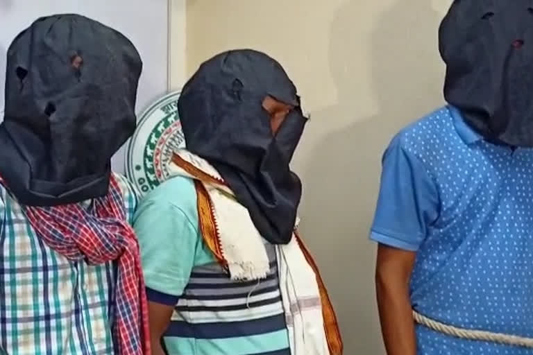 naxalites arrested from Dasam Fall area in Ranchi arms recovered