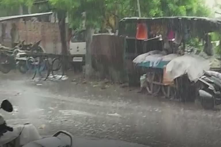Rain in Himmatnagar : મેઘરાજા હવે વરસાદના બીજા રાઉન્ડ પર નીકળ્યા