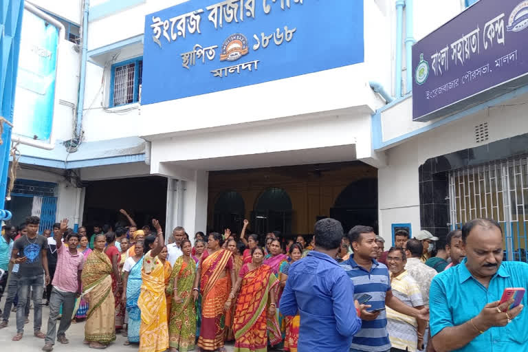 Locals protested against construction of health centre in Puja ground at Malda