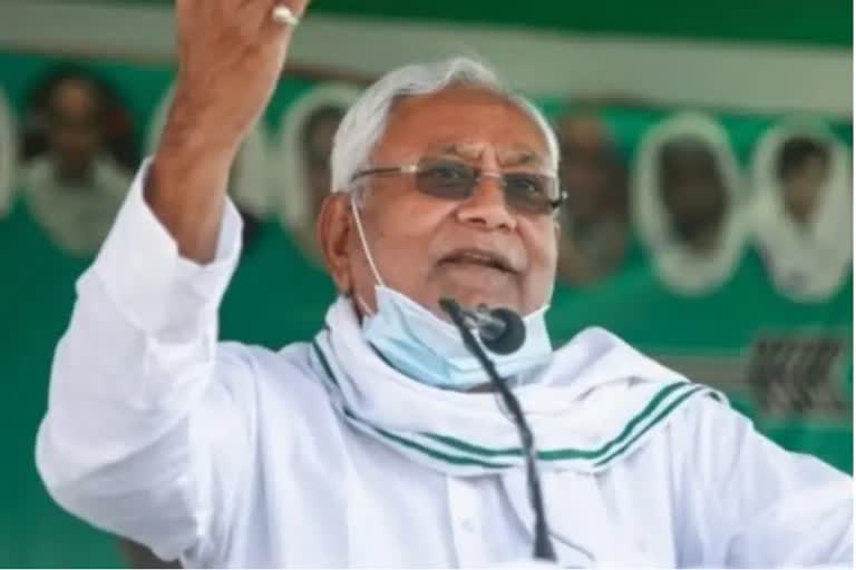 political background of Nitish Kumar  Bihar politics  political career of Nitish Kumar  നിതീഷ്‌കുമാറിന്‍റെ രാഷ്‌ട്രീയ ജീവിതം  history of NDA in bihar  analysis of Nitish Kumar politics  ബീഹാര്‍ രാഷ്‌ട്രീയ വാര്‍ത്തകള്‍