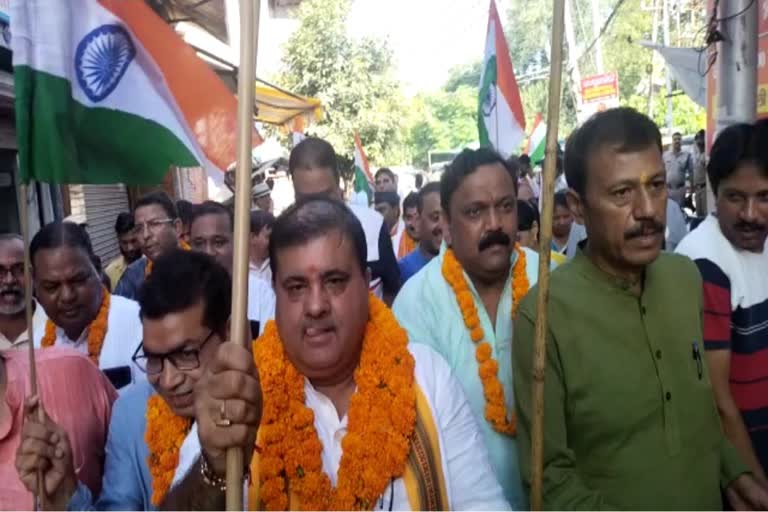 BJP state president Mahendra Bhatt participated in the tricolor yatra in Rudrapur