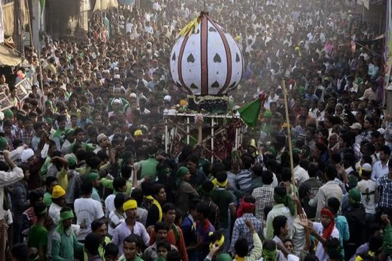 Hindus near Kanhaiya Lal's shop save 'tajiya' from fire during Muharram procession