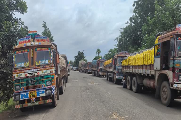 Sukma National Highway submerged in water