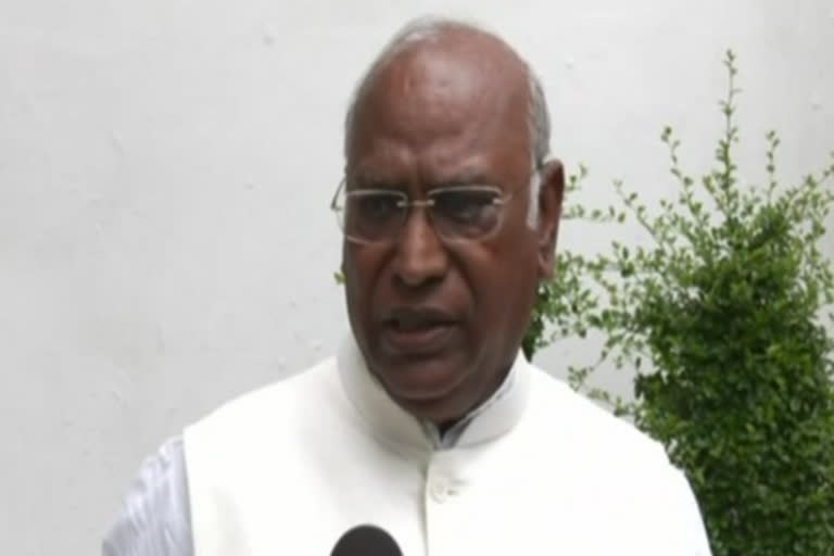 Govt can't go in hiding after such assaults, has to answer: Kharge on Rajouri attack