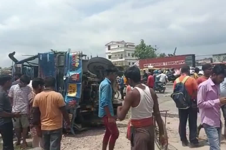 Road Accident In Begusarai