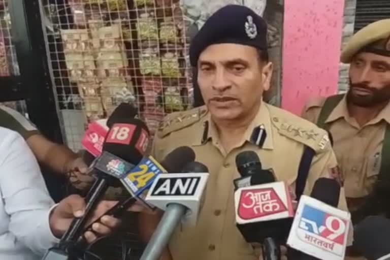 militants-killed-in-rajouri-fidayeen-attack-wer-eforeigners-says-ssp-rajou