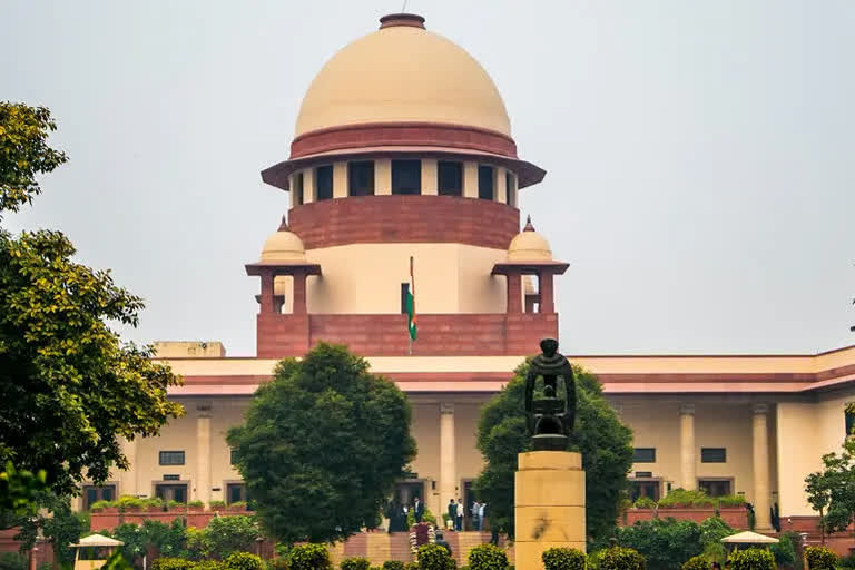 SC issues notices to Centre, ONGC on appeal of Vedanta Ltd relating to Barmer oil field