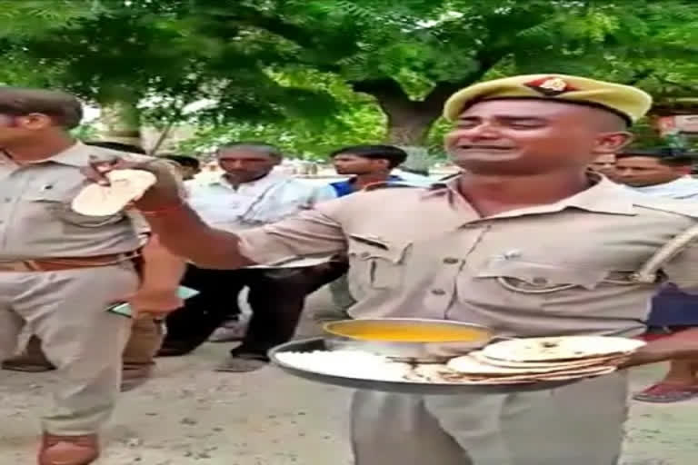 UP constable alleges senior officers trying to label him as insane after his protest