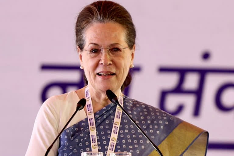 Sonia Gandhi Coronavirus Positive