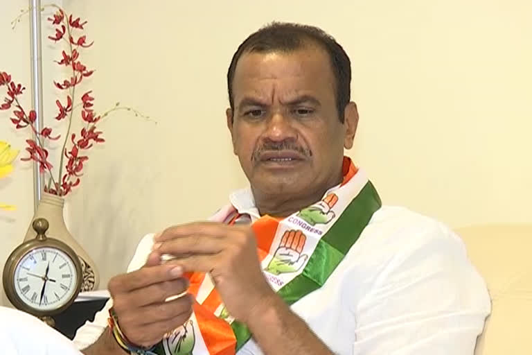 Komati Reddy Venkat Reddy changed his twitter profile as home guard for congress party
