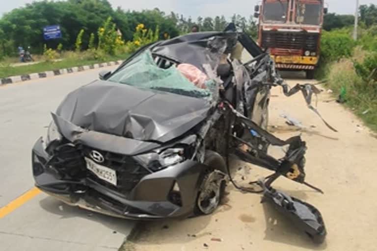 mother and baby dead in Chittor accident belongs to Bengaluru