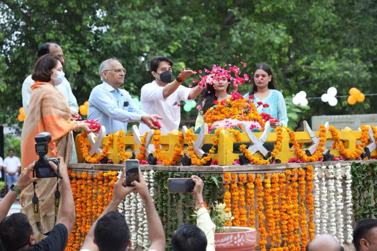 Union Minister Jyotiraditya Scindia