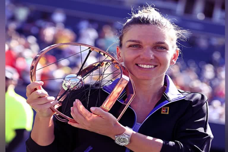 simona-halep-battles-past-beatriz-haddad-maia-to-claim-toronto-title