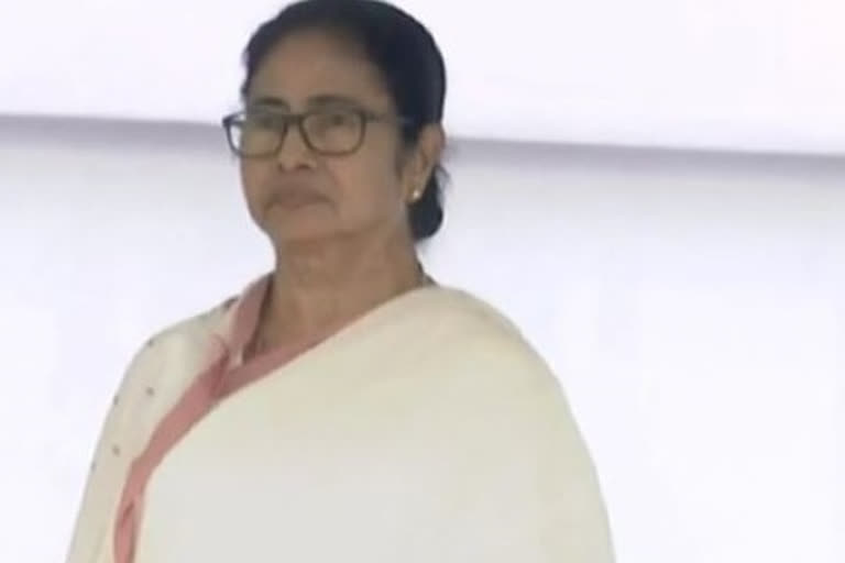 cm mamata banerjee slam