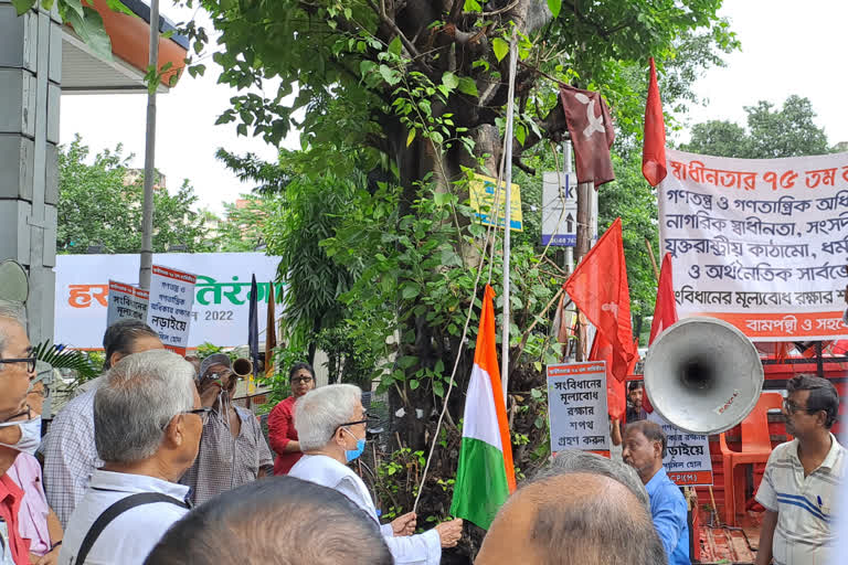 left-front-takes-oath-to-make-better-india