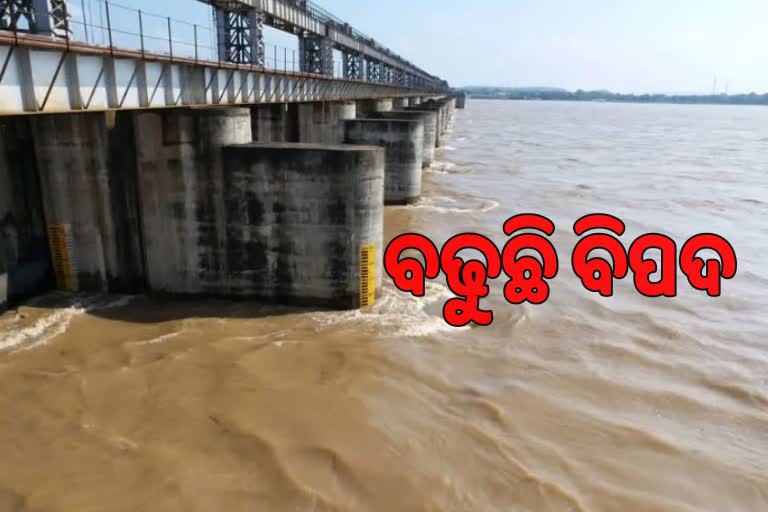 ସୋମବାର ମଧ୍ୟରାତ୍ରୀ ୧୨ରେ ମୁଣ୍ଡଳୀରେ ପ୍ରବାହିତ ହେବ ୧୧ ଲକ୍ଷରୁ ଅଧିକ କ୍ୟୁସେକ ଜଳ