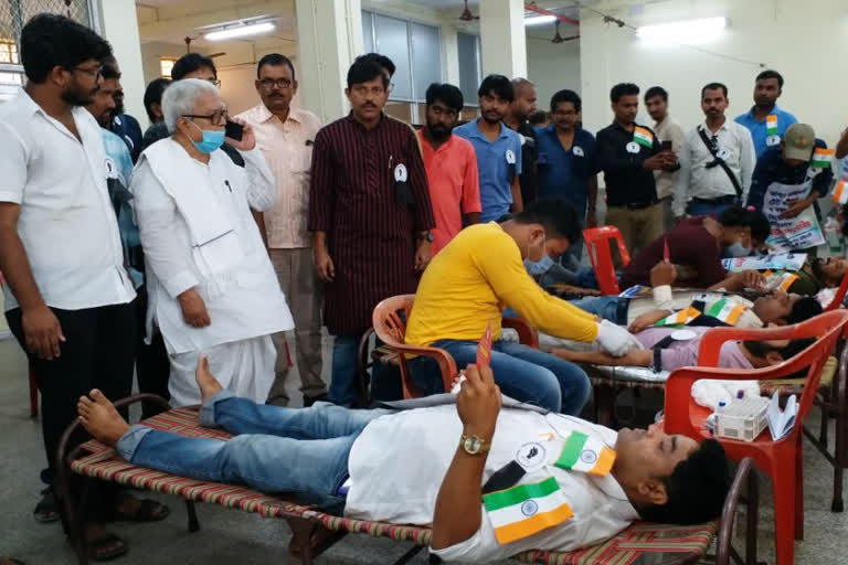 Blood Donation Camp in kolkata by Upper Primary Job Seekers