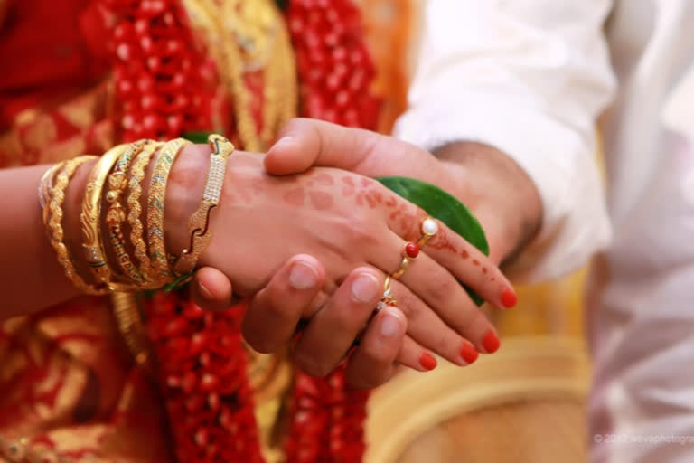 Daughters of Tamil parents marry foreigners in Tirunelveli