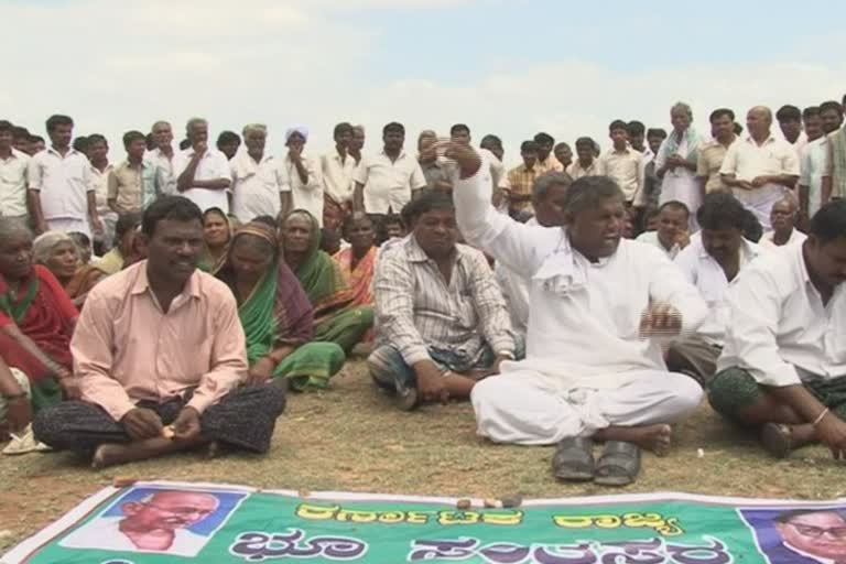 Government seized thousands of acres of farmers land