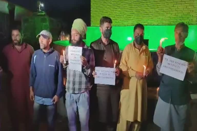 candle-light-protest-held-in-shopian-against-pandit-killing