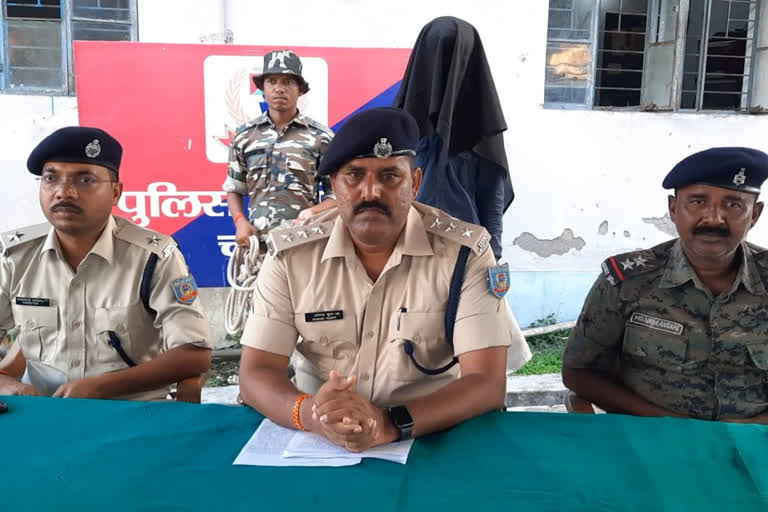 Three criminals arrested with arms and cartridges in Chatra