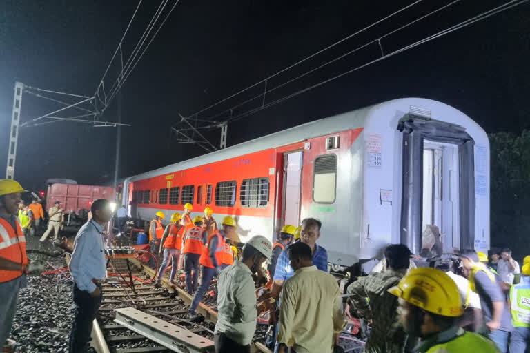 Gondia train accident