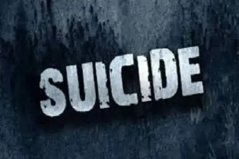 youth in kumbakonam commits suicide  suicide on frustration  frustration  suicide  State eligibility test  youth suicide for failed in State eligibility test  slet exam fail youngman suicide  பேராசிரியருக்கான தகுதி தேர்வு  இளைஞர் தற்கொலை  தேப்பெருமாநல்லூர் இளைஞர் தற்கொலை  பேராசிரியருக்கான தகுதி தேர்வில் தோல்வி  கும்பகோணத்தில் இளைஞர் தற்கொலை  வழக்கு பதிவு  திருவிடைமருதூர் அரசு மருத்துவமனை  மன அழுத்தம்  கடும் மன உளைச்சல்