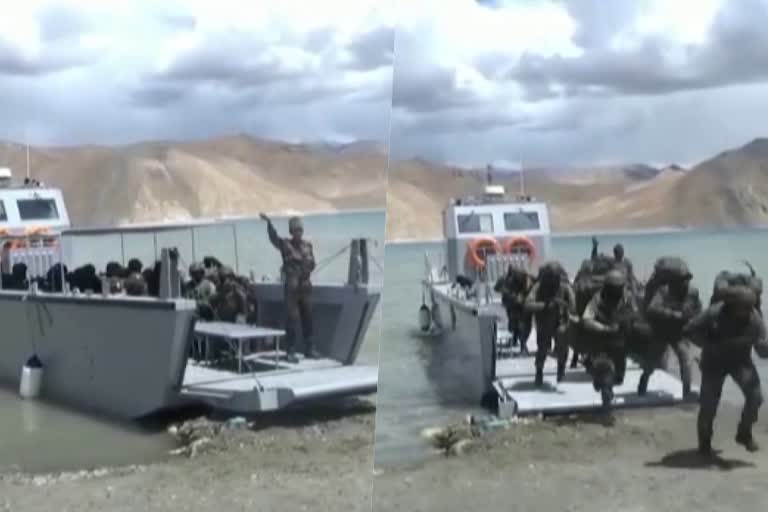 Indian Army deployed the Landing Craft Assault vessels at Pangong Lake in Ladakh  Landing Craft Assault vessels  Landing Craft Assault vessels at Pangong Lake in Ladakh  Landing Craft boat  Indian army  indian army latest news  ladakh latest news  pangong river latest news  ലഡാക്കില്‍ പട്രോള്‍ ബോട്ടുകള്‍ വിന്യസിച്ച് ഇന്ത്യന്‍ സൈന്യം  ലാൻഡിംഗ് ക്രാഫ്റ്റ് പട്രോള്‍ ബോട്ട്  ലഡാക്കിലെ പാംഗോങ് തടാകത്തിൽ ലാൻഡിംഗ് ക്രാഫ്റ്റ് പട്രോള്‍ ബോട്ട് വിന്യസിച്ച് ഇന്ത്യൻ സൈന്യം  ലഡാക്കിലെ പാംഗോങ് തടാകം  ചൈനീസ് അതിര്‍ത്തി  ഇന്ത്യന്‍ സൈന്യം  ഇന്ത്യന്‍ സൈന്യം പുതിയ വാര്‍ത്ത  ഇന്ത്യന്‍ സൈന്യം ഏറ്റവും പുതിയ വാര്‍ത്തകള്‍