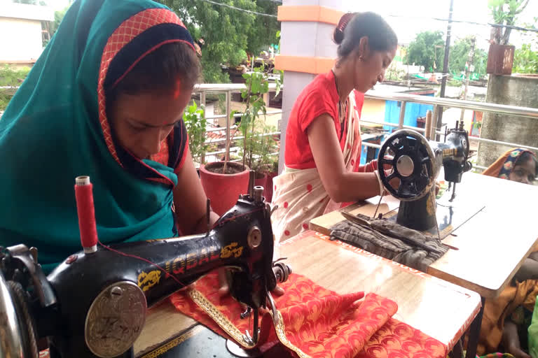 Bhilais mahila samuh became self sufficient