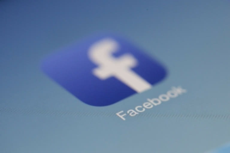 Facebook sees over 25 percent drop in monthly users in South Korea