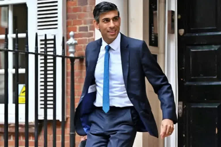 Rishi Sunak as polls favour Liz Truss