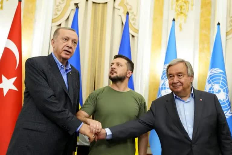 Ukrainian president Zelenskyy Meets UN Chief and Turkey President in Lviv