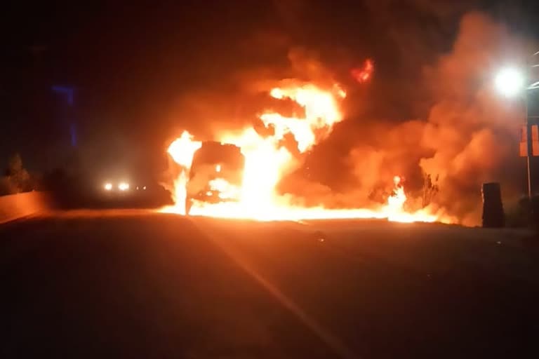 Explosion due to fire in dammar tanker in Bhilai