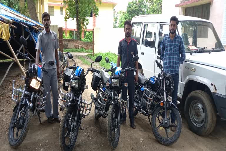 Bike Veterinary Ambulance starts in Sahibganj