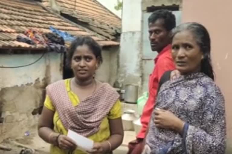 5 year child saves mother died Tamil Nadu