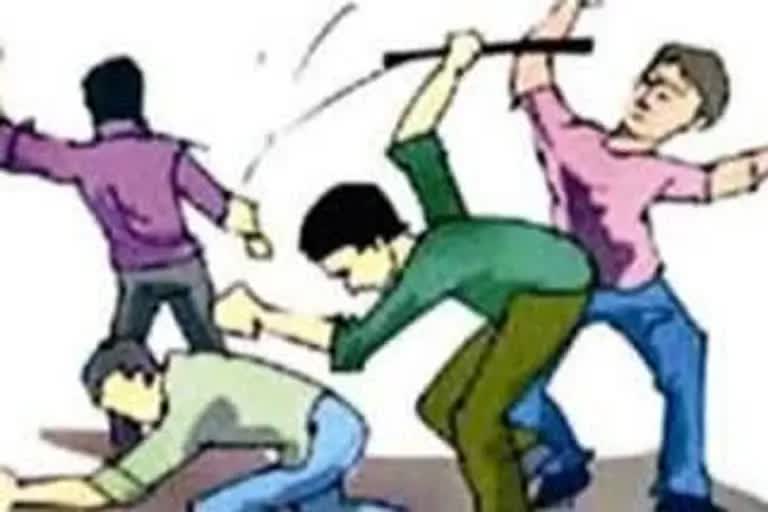 Central Intelligence Officer beaten unconscious in Thane