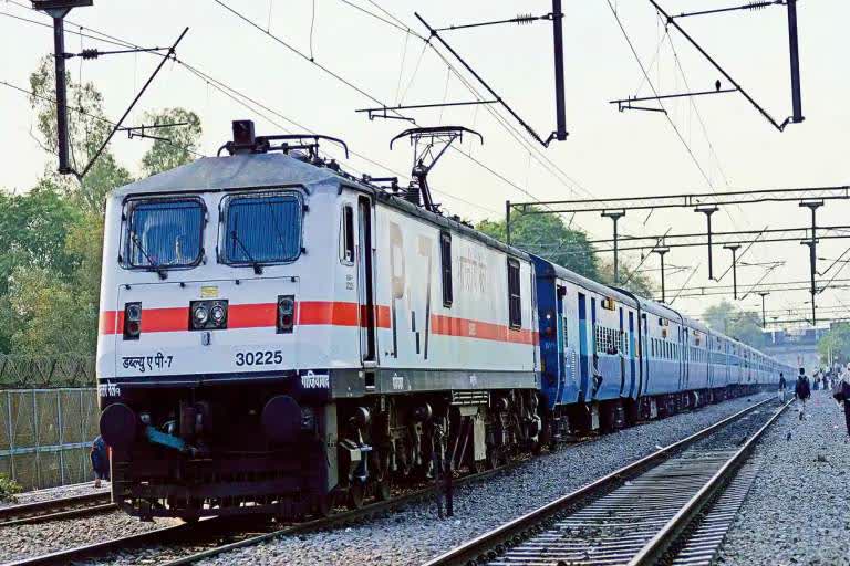 Mumbai Railway