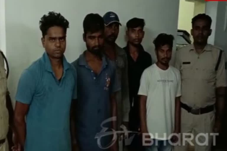 Two men got thrashed after misconstrued as bike thieves in Bilaspur, five arrested