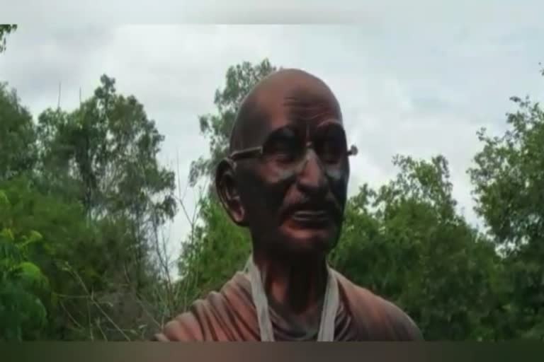 Ujjain Gandhi Statue Damage