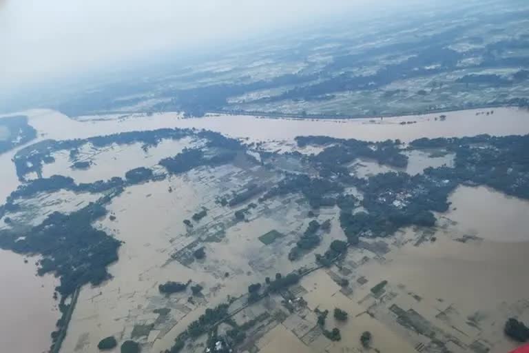 heavy monsoon rains wreak havoc in Himachal  himachal pradesh rain  uttarakhand landslide  rain death in north india  flood in himachal pradesh  ഹിമാചൽ പ്രദേശ് മഴ  ഉത്തരാഖണ്ഡ് പ്രളയം  പ്രളയക്കെടുതി  മഹാനദി കരകവിഞ്ഞു  north india rain updates  മഴക്കെടുതി