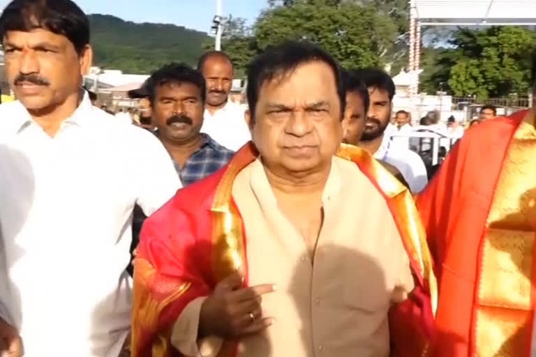 comedian-barhmanandam-visited-tirumala